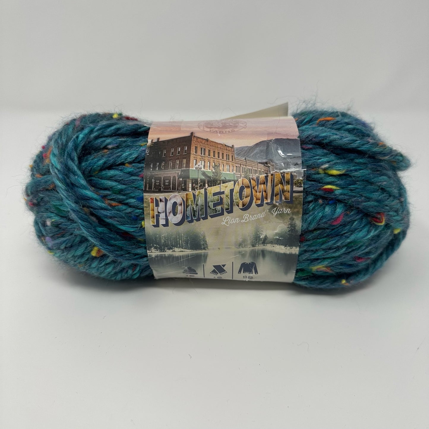 Lion Brand Yarns Hometown Super Bulky Yarn 100% Acrylic 5 oz