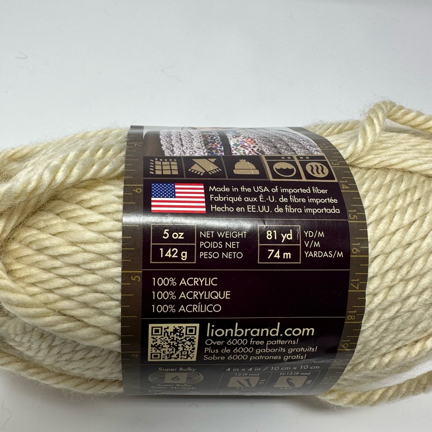 Lion Brand Yarns Hometown Super Bulky Yarn 100% Acrylic 5 oz