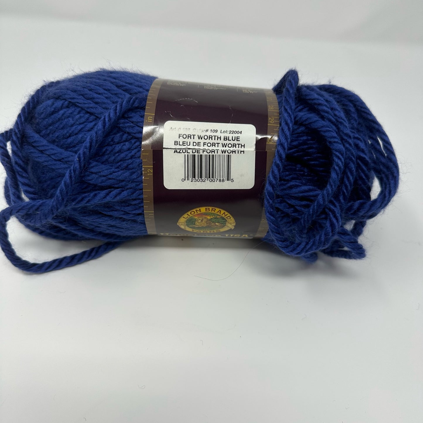 Lion Brand Yarns Hometown Super Bulky Yarn 100% Acrylic 5 oz