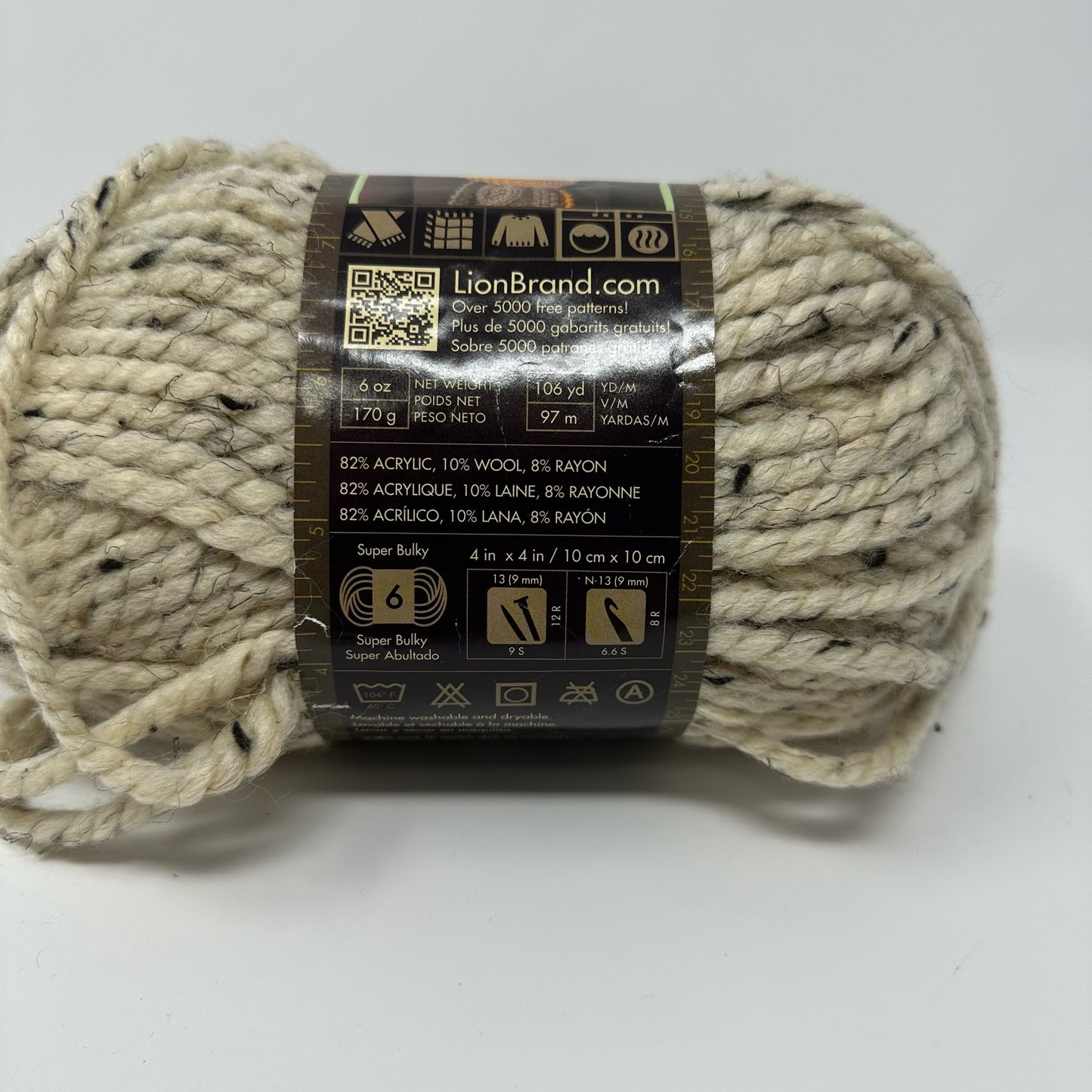 Lion Brand Yarns Wool Ease Thick & Quick Super Bulky Yarn