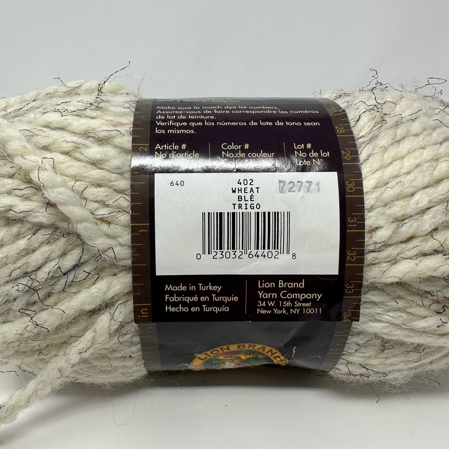 Lion Brand Yarns Wool Ease Thick & Quick Super Bulky Yarn