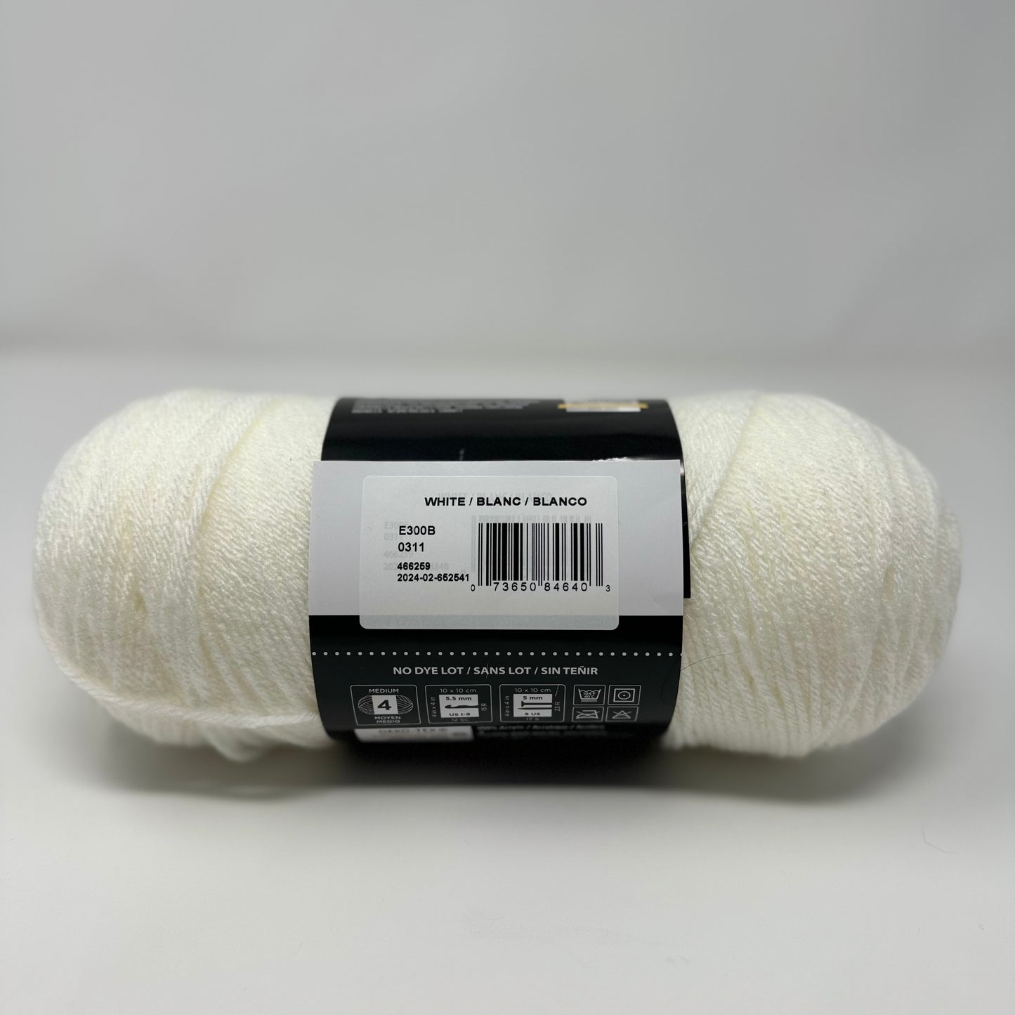 Red Heart Super Saver Yarn Medium Worsted Acrylic 7 oz 364 Yds New