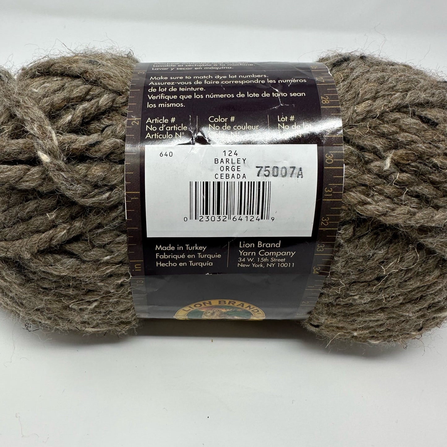 Lion Brand Yarns Wool Ease Thick & Quick Super Bulky Yarn
