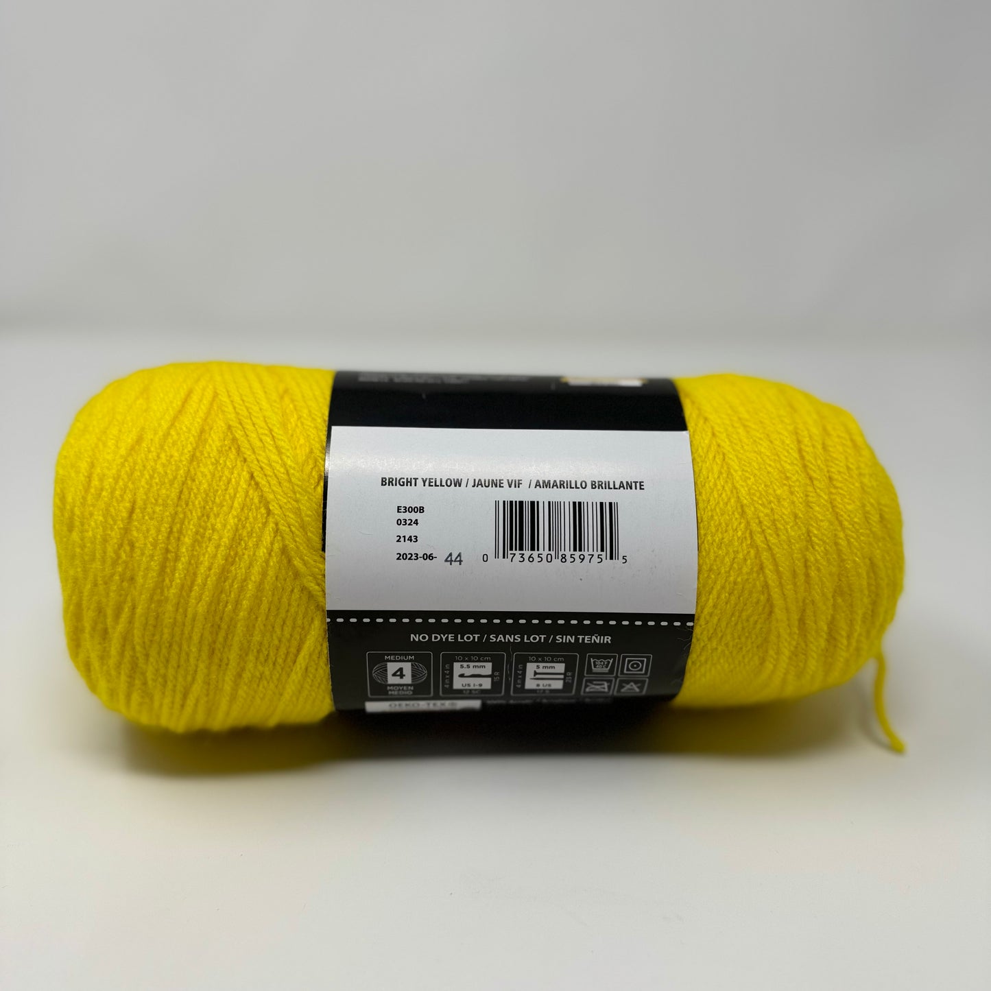 Red Heart Super Saver Yarn Medium Worsted Acrylic 7 oz 364 Yds New