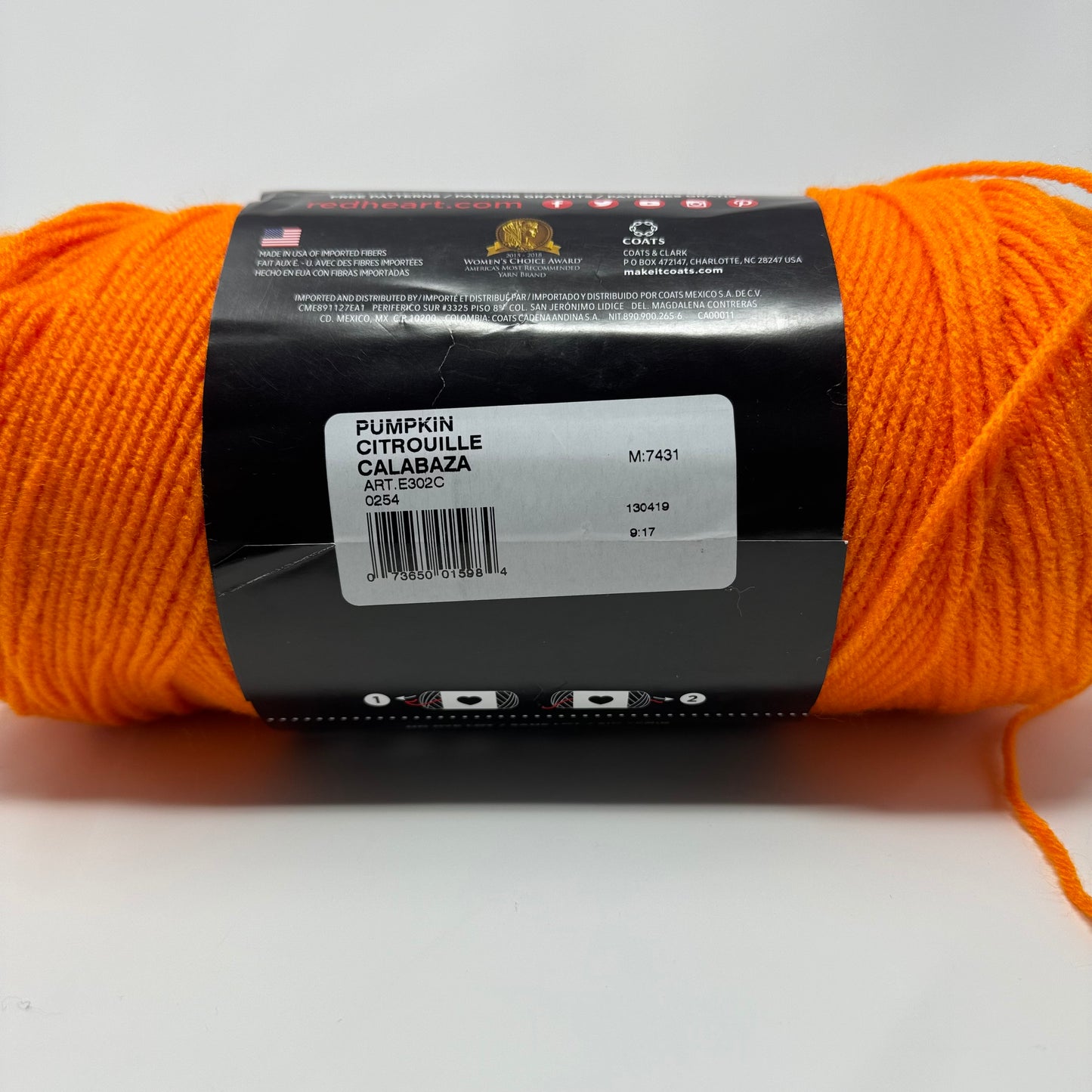 Red Heart Yarn Jumbo Medium 4 Worsted 10 oz -14 oz 482-744 Yd Acrylic