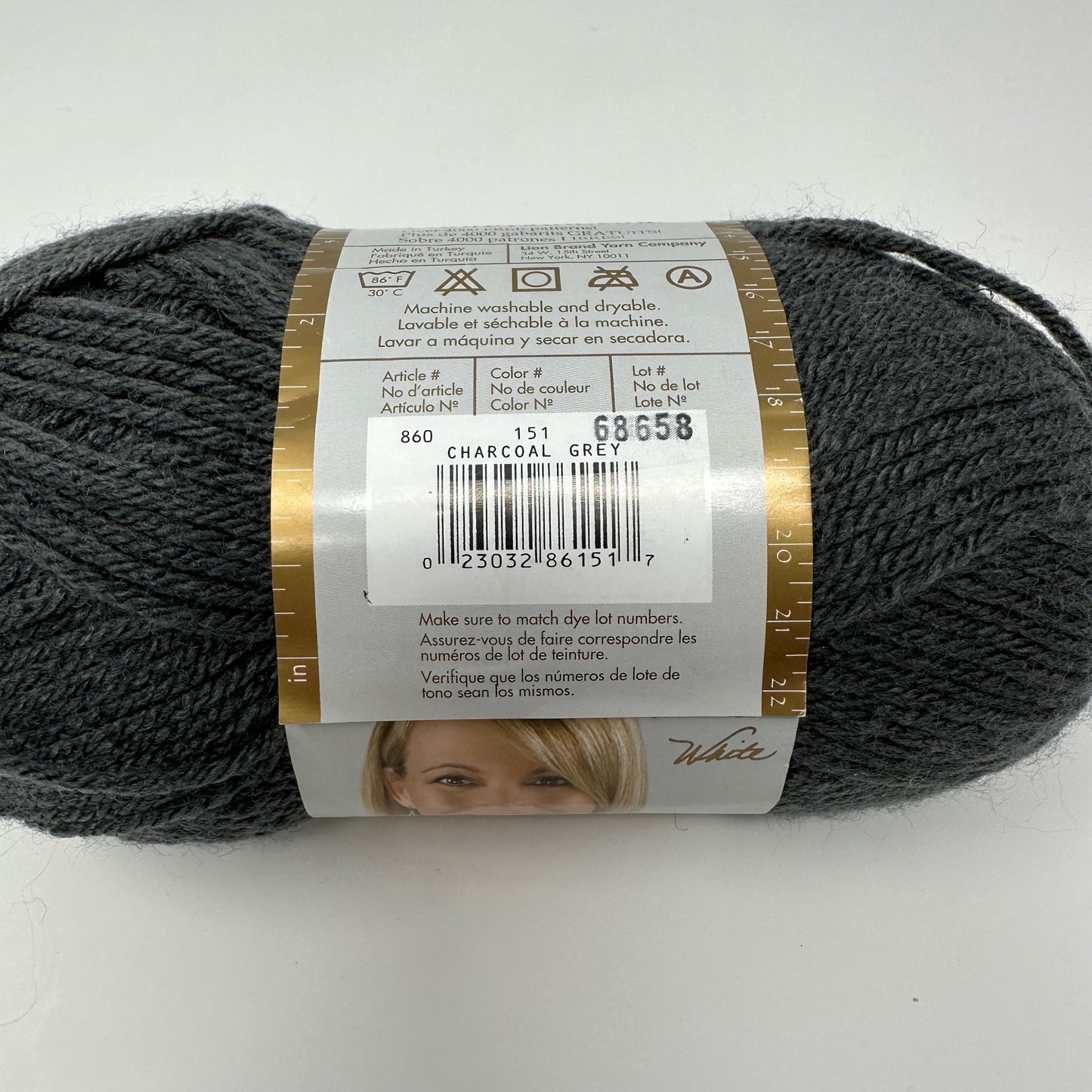 Lion Brand Yarns Vanna’s Choice Medium Worsted Weight Yarn Acrylic 3.5 oz